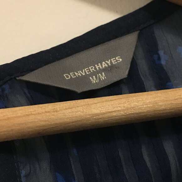 Denver Hayes Floral Pintuck Sleeveless Blouse With Built In Camisole - Picture 9 of 15